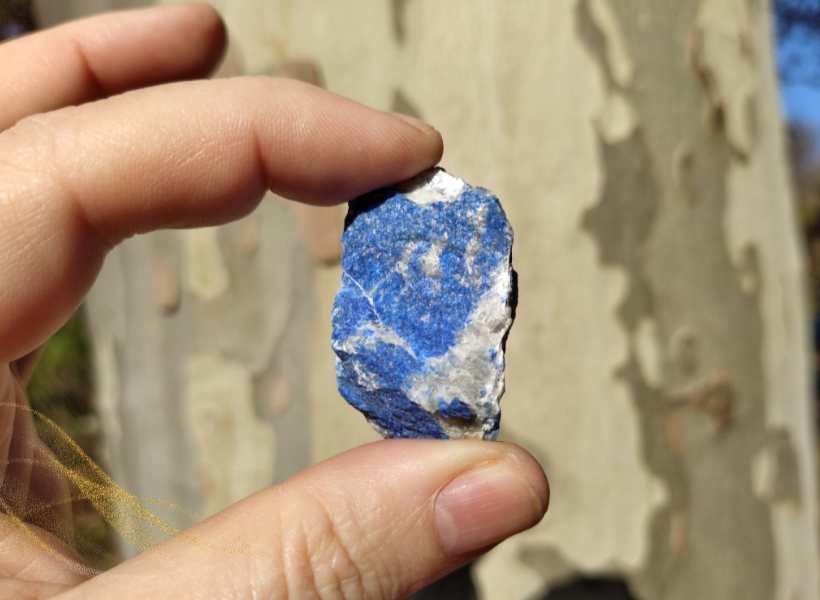 Harnessing The Energy Of Lapis Lazuli For Spiritual Transformation