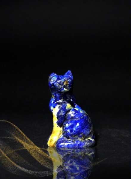History And Significance Of Lapis Lazuli In Spiritual Practices: History Of Lapis Lazuli