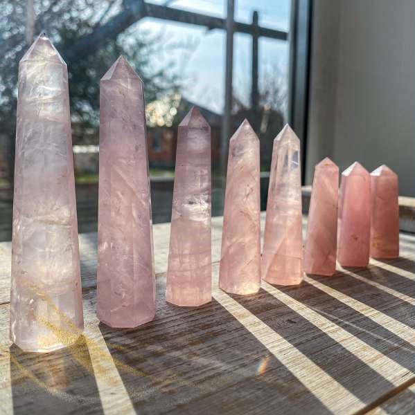 Rose quartz crystal benefits