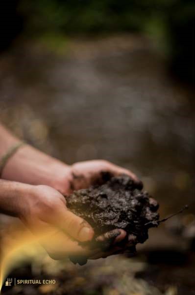 Mud and spiritual awakening